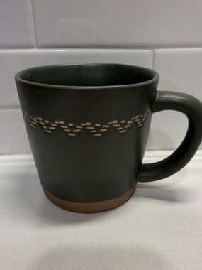 Hearth & Hand with Magnolia Green Tan Coffee Mug Cup 16 oz